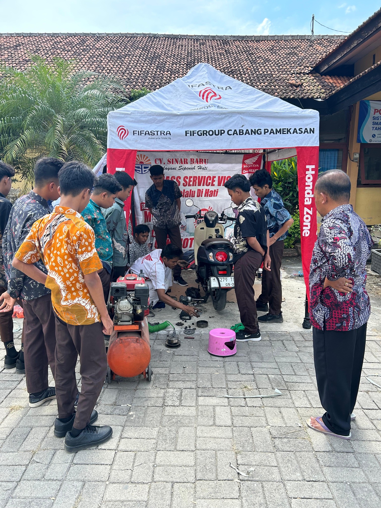 SMAPA Tancap Gas! Program Berkeahlian Khusus Dimulai Bersama AHASS Honda